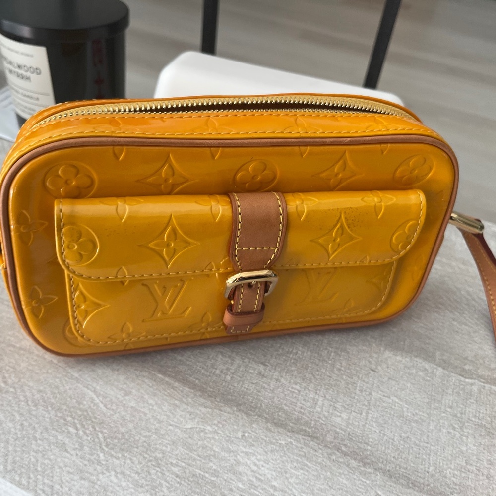 Louis Vuitton crossbody
